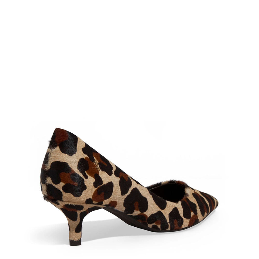 Scarpin Santa Lolla Onça Couro Com Pelo Salto Baixo