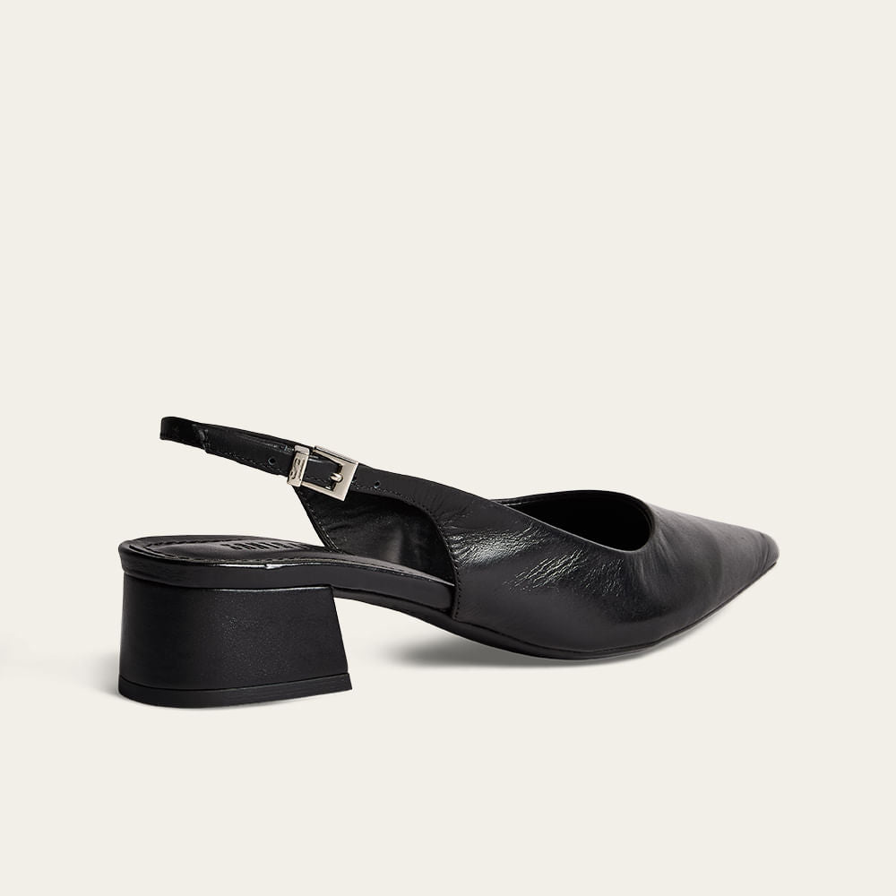 Scarpin Santa Lolla Preto Couro Slingback