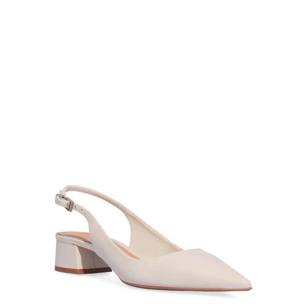 Scarpin Slingback Santa Lolla Off White Couro Salto Bloco Baixo 