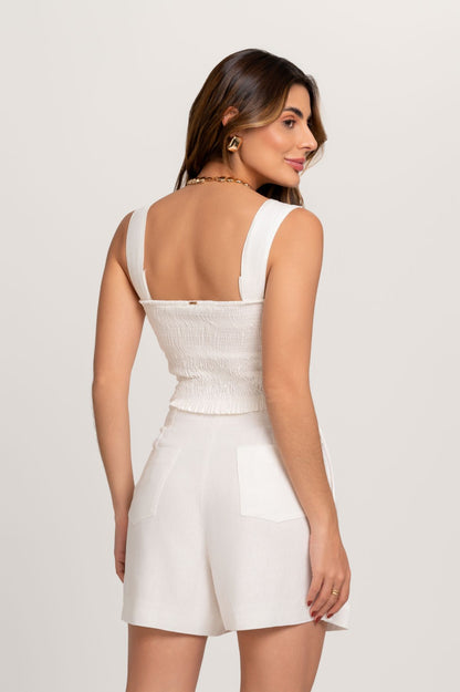 Short De Linho Yara Com Pregas Off White Frysaide