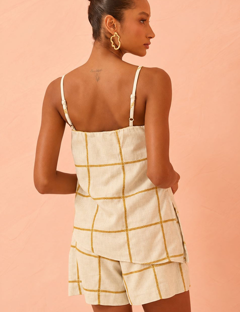 Short Flo Maria Off White Linho Xadrez