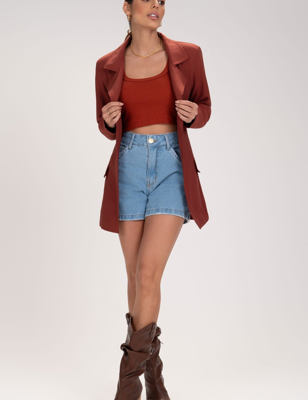 Short Jeans Frysaide Azul Claro Mom Cintura Alta