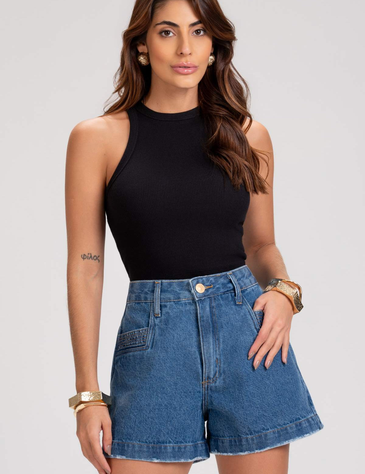 Short Jeans Frysaide Azul Mom Barra Desfiada