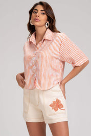 Short Mom Frysaide Bege Bordado Floral Cintura Alta