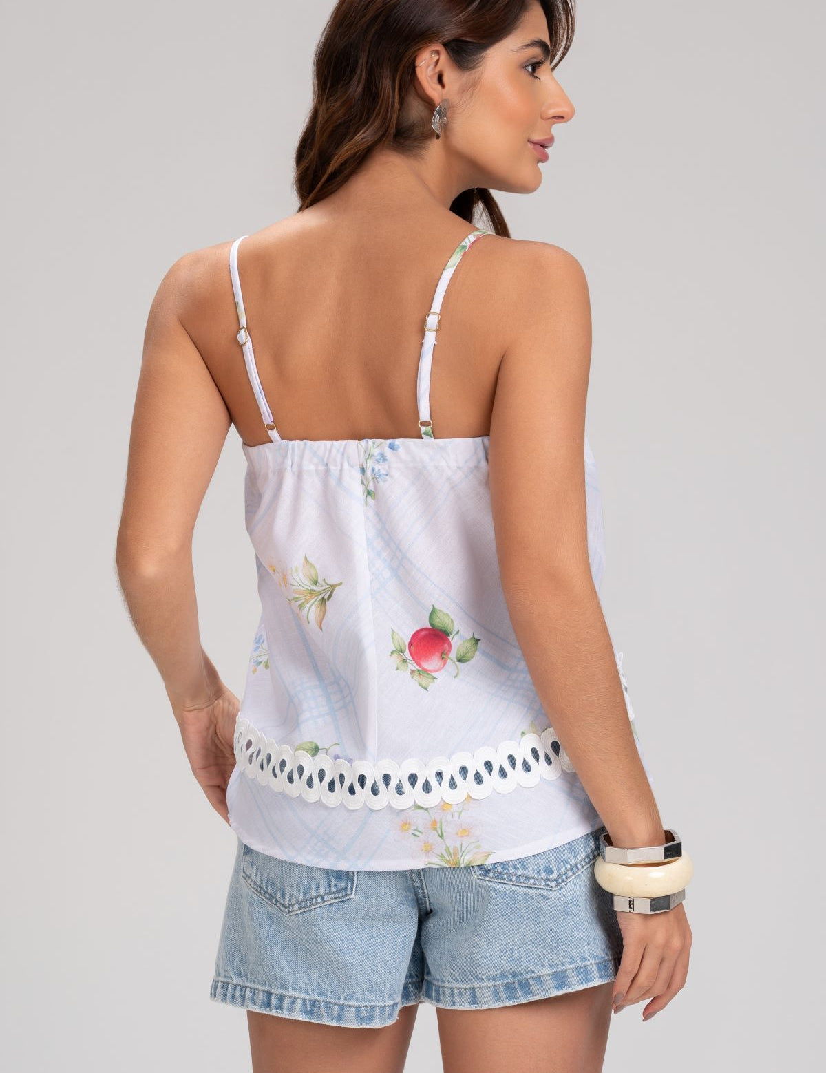 Short Mom Jeans Frysaide Azul Barra Dobrada