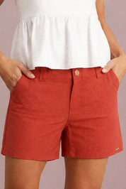 Shorts Meia Loka Terracota Recortes Pespontados
