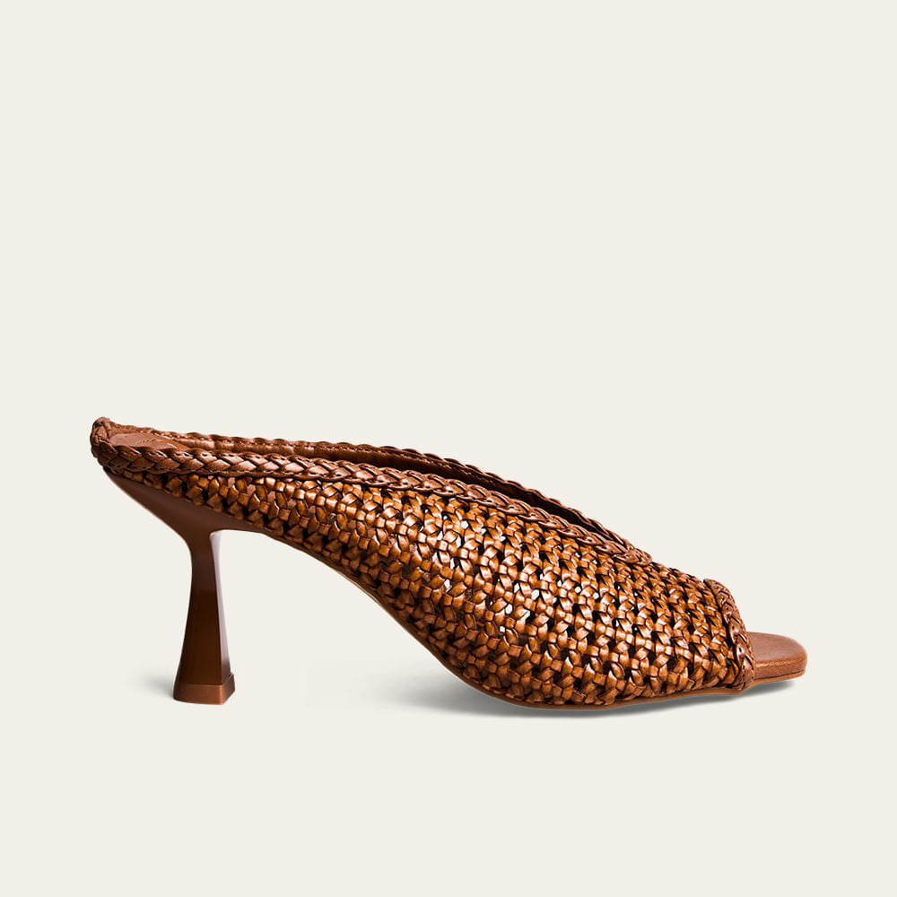 Tamanco Santa Lolla Caramelo Trançado Peep Toe