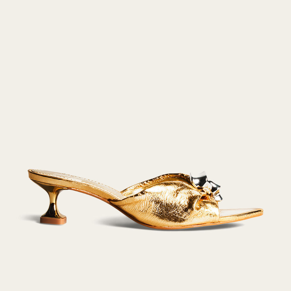 Tamanco Santa Lolla Dourado Couro Metalizado