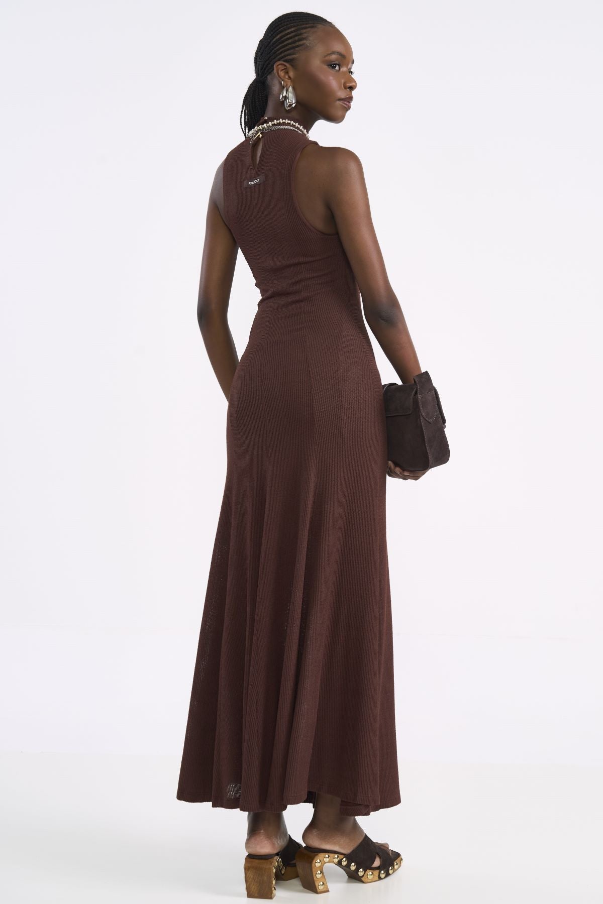 Vestido Colcci Marrom Longo Canelado Gola Alta