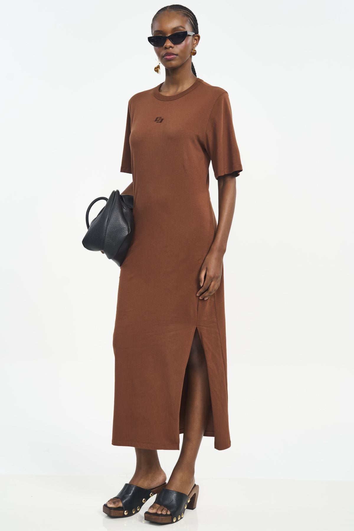 Vestido Colcci Marrom Longo Malha Canelada Fenda