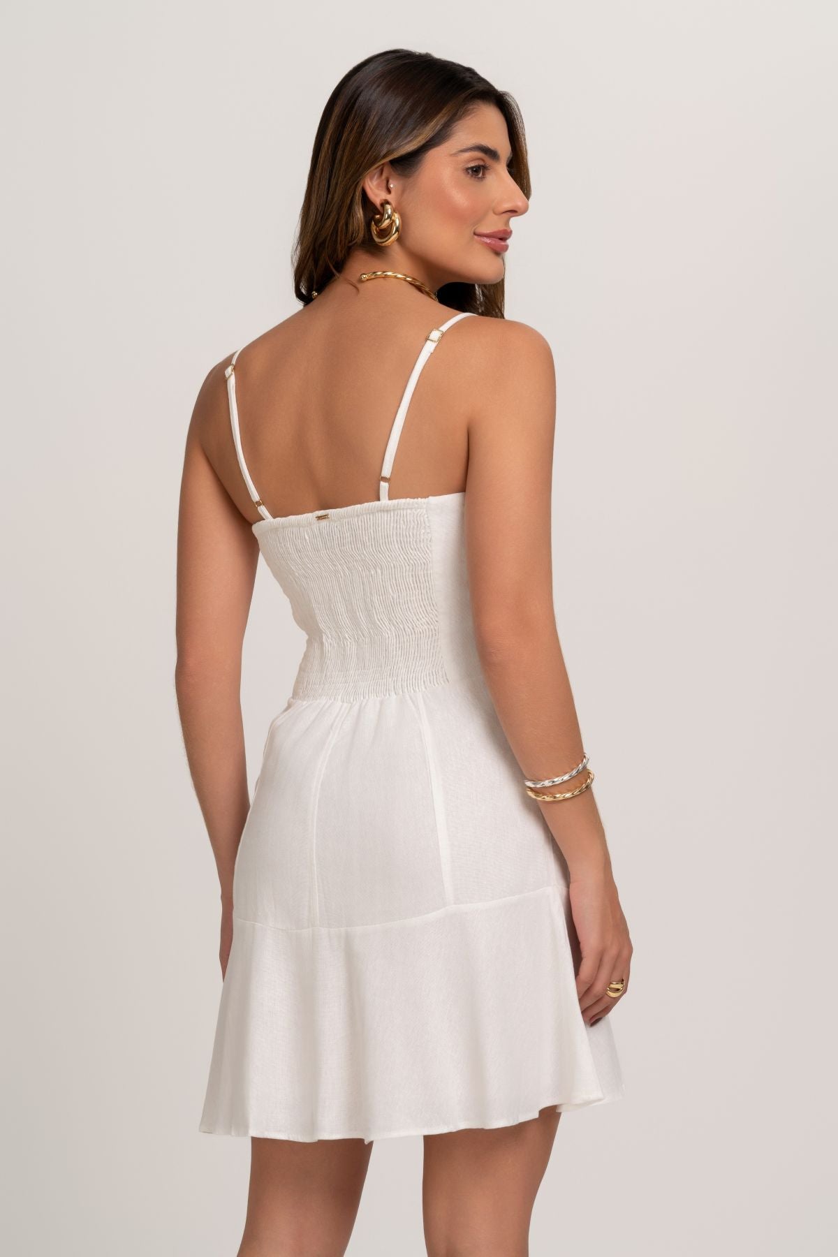 Vestido Curto De Linho Off White Frysaide