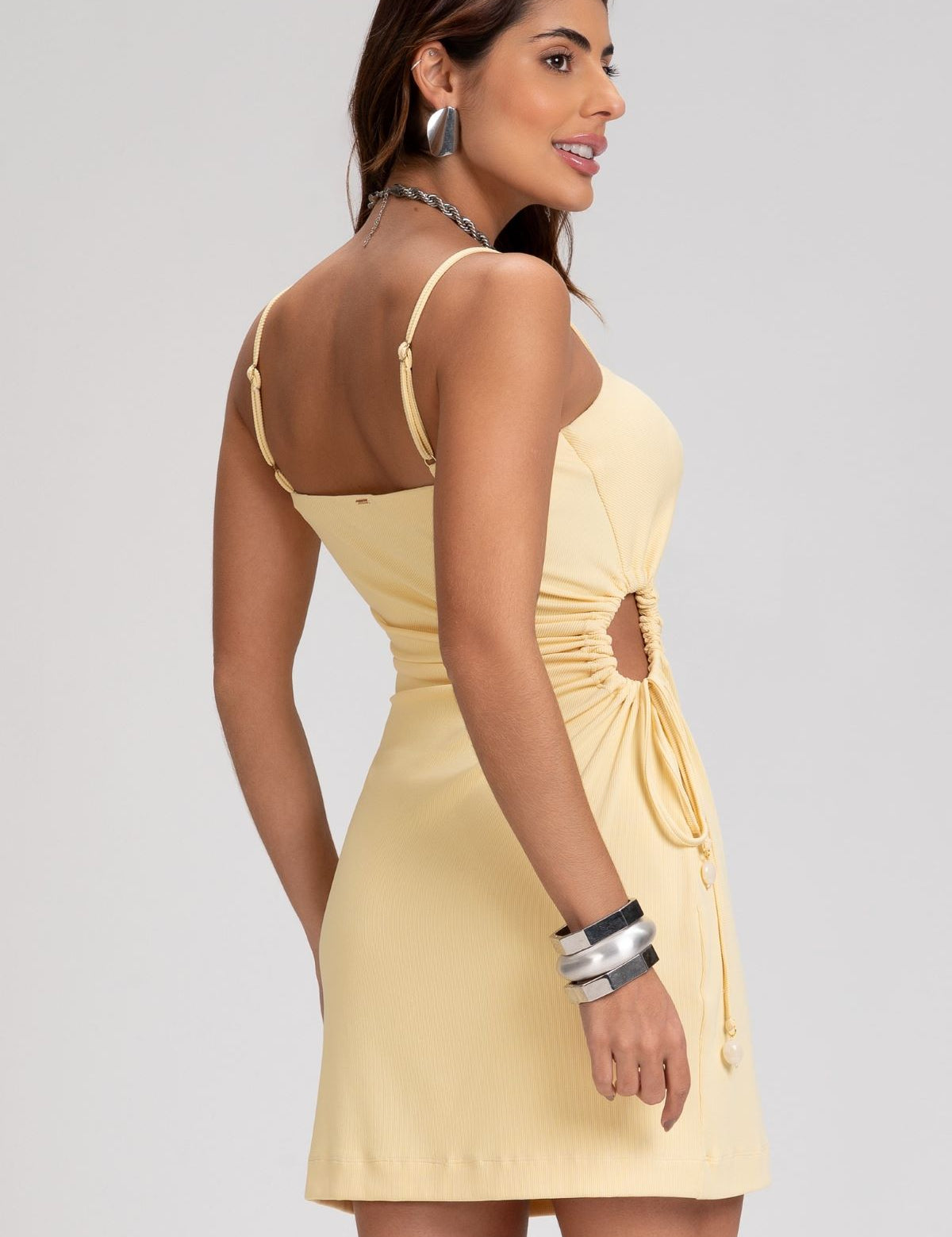 Vestido Curto Frysaide Amarelo Canelado Franzido