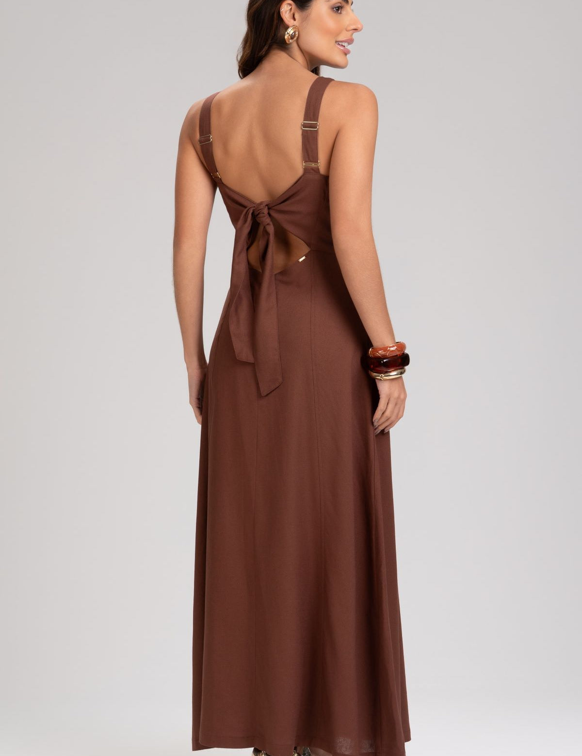 Vestido Frysaide Marrom Amarração Costas Longo