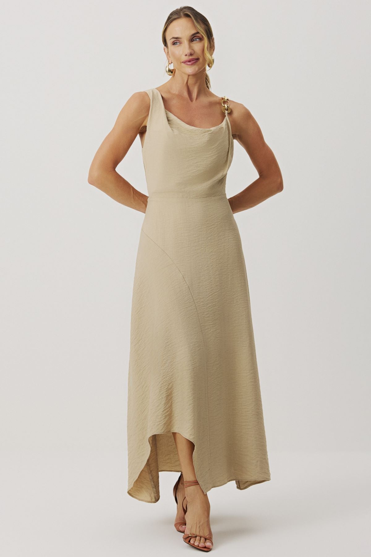 Vestido Longo Meia Loka Bege Decote Drapeado