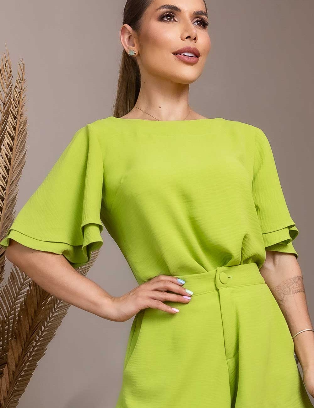 Blusa Casual Verde Lima Babados Frysaide