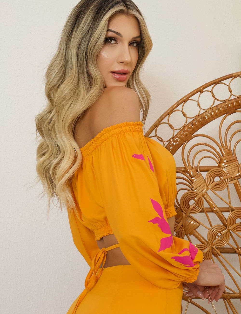 Blusa Laranja Ombro A Ombro Patch Frysaide