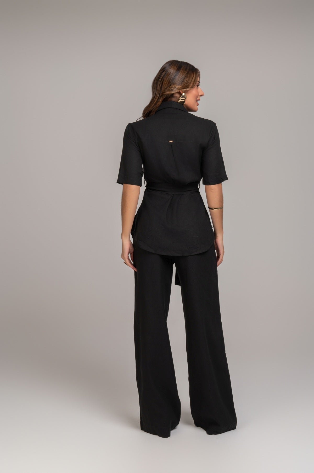 Blusa Linho Preta Frysaide Com Cinto