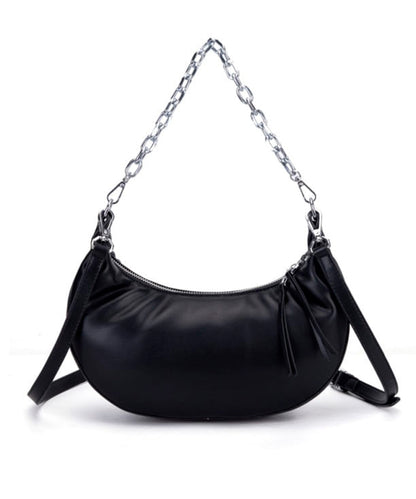 Bolsa Meia Lua Santa Lolla Preta Alça Corrente