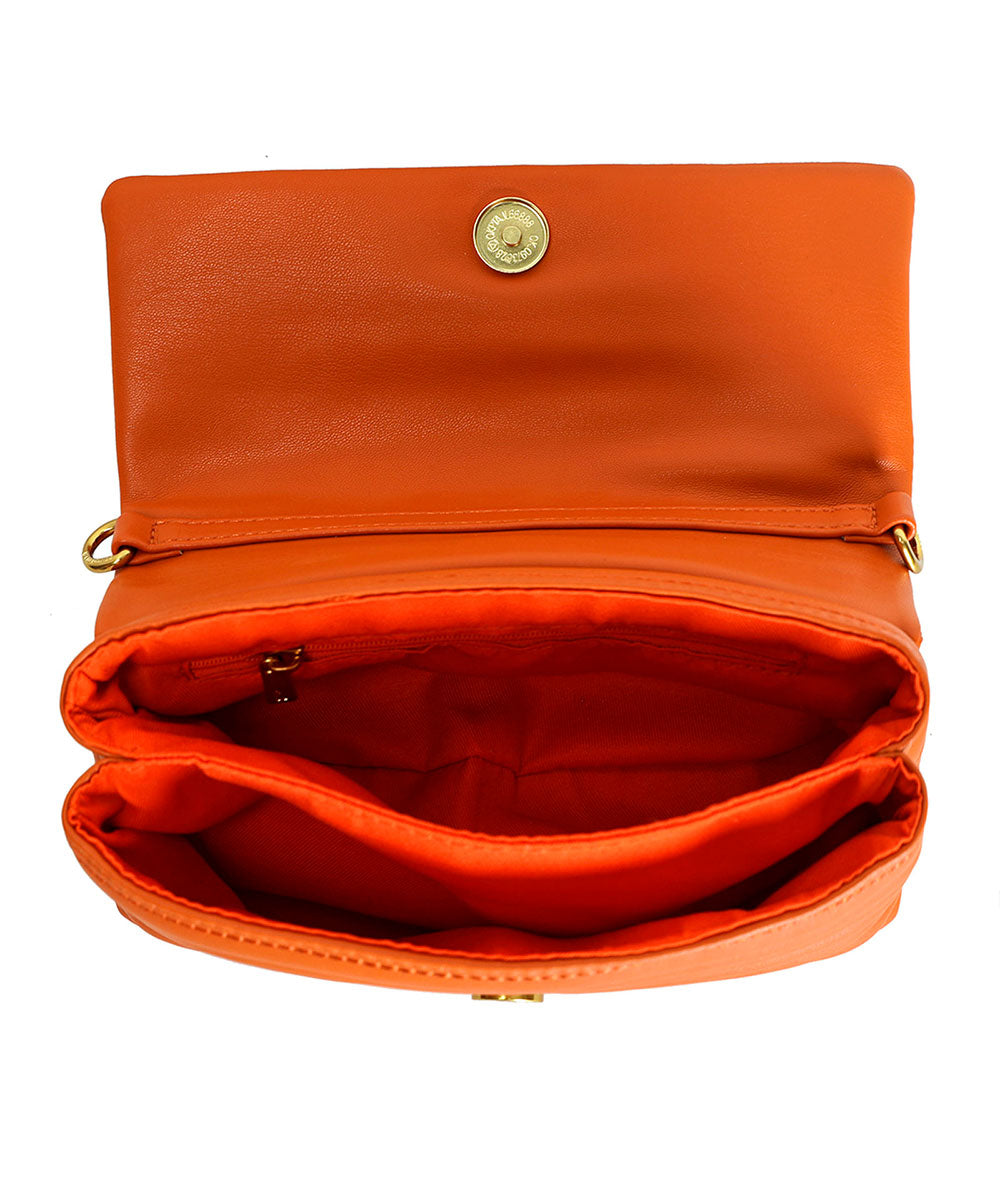 Bolsa Santa Lolla Marrom Matelassê Correntes