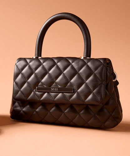 Bolsa Santa Lolla Matelassê Preto Correntes