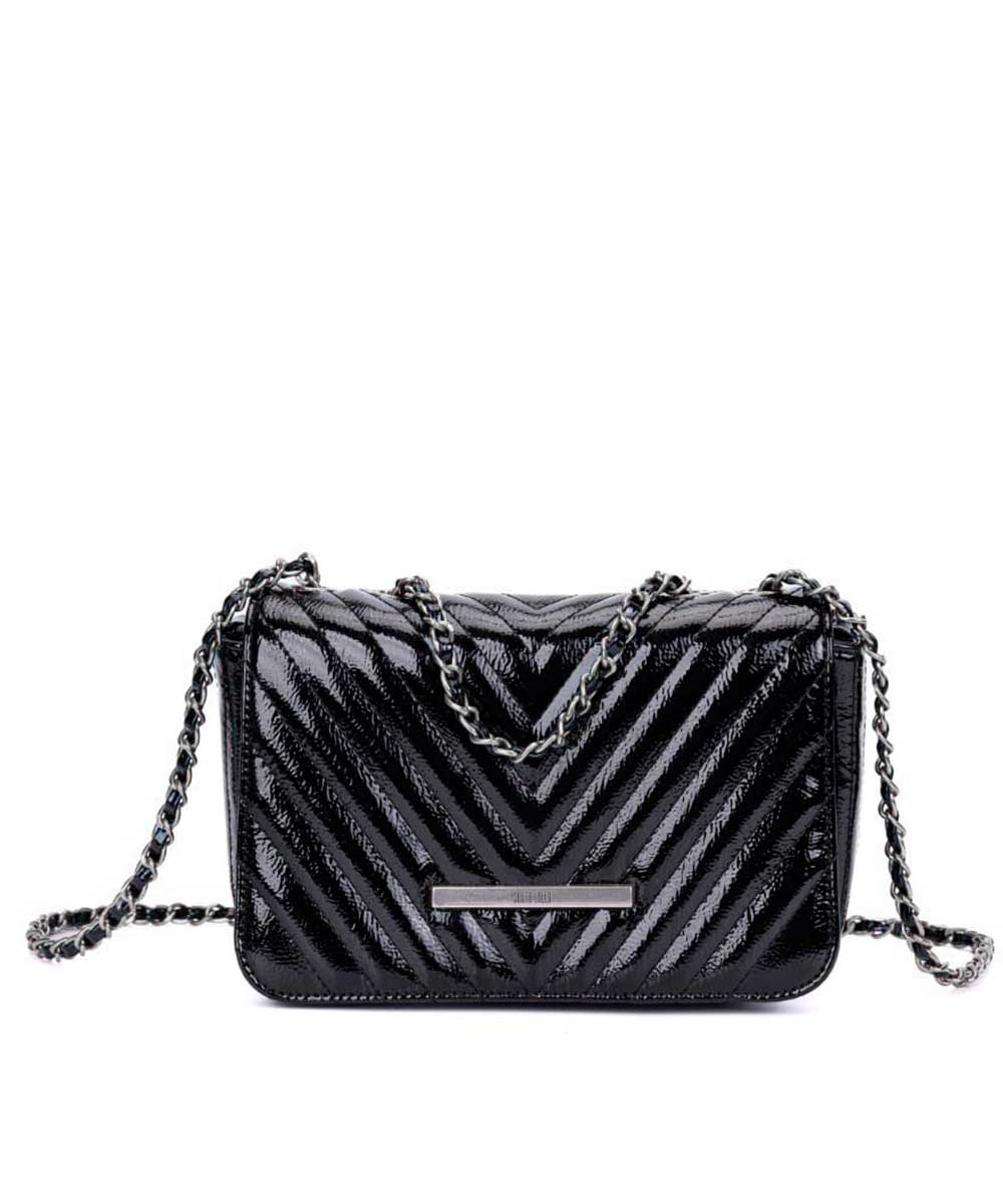 Bolsa Santa Lolla Preta Matelassê Verniz