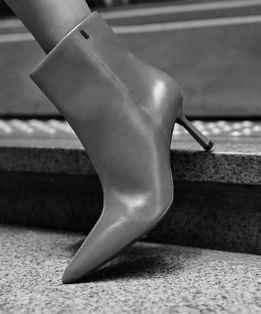 Bota Santa Lolla Preta Salto Fino