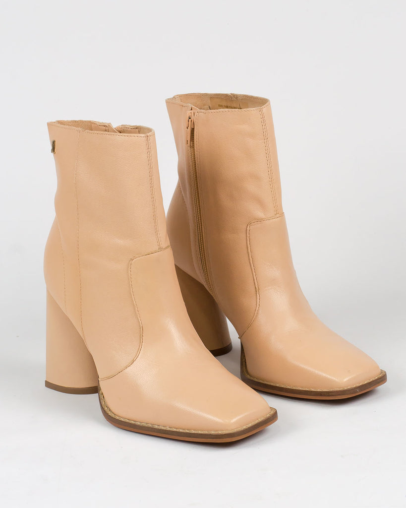 Bota Santa Lolla Salto Grosso Couro Nude Rosado