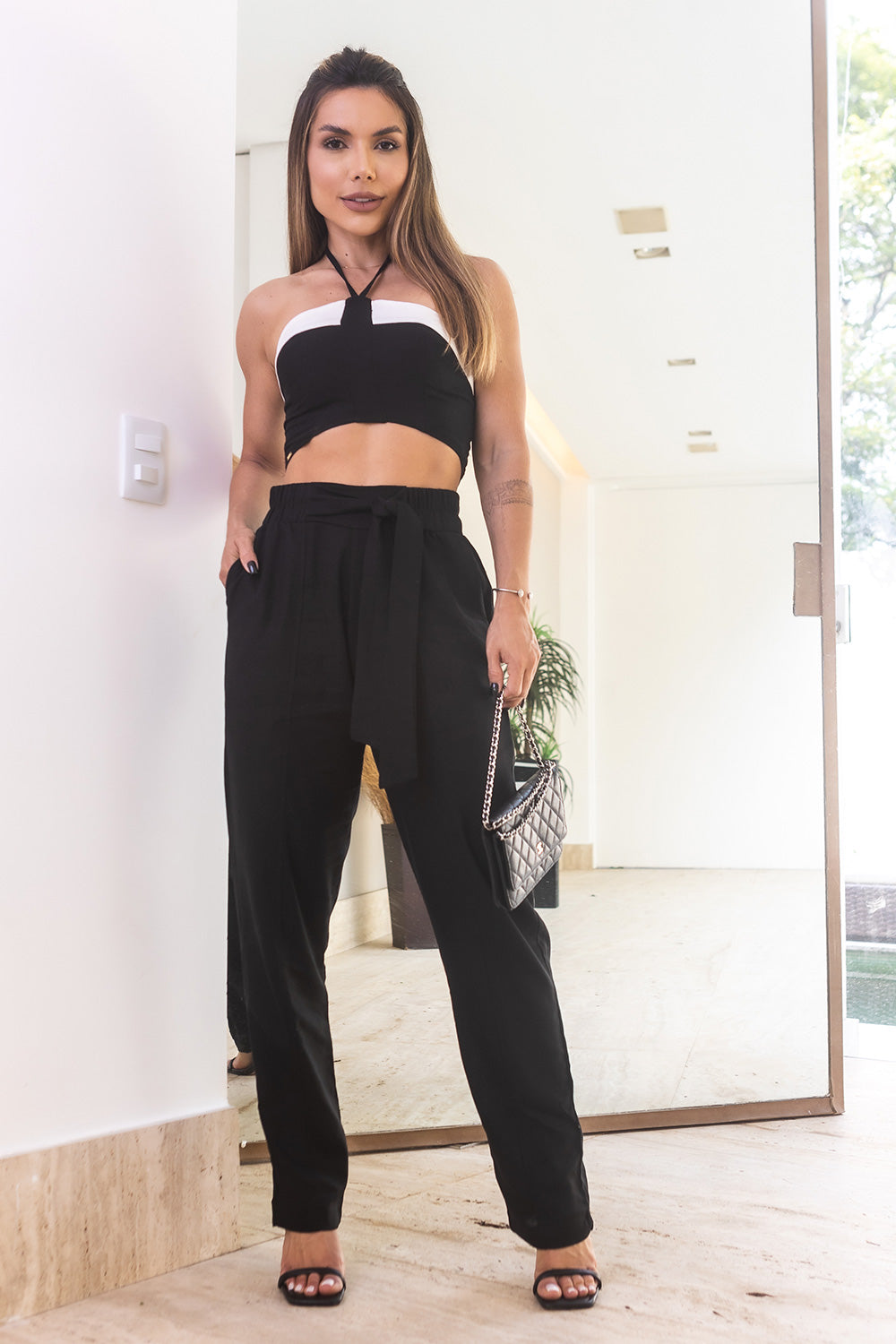Calça Frysaide Preta Linho Reta Elástico