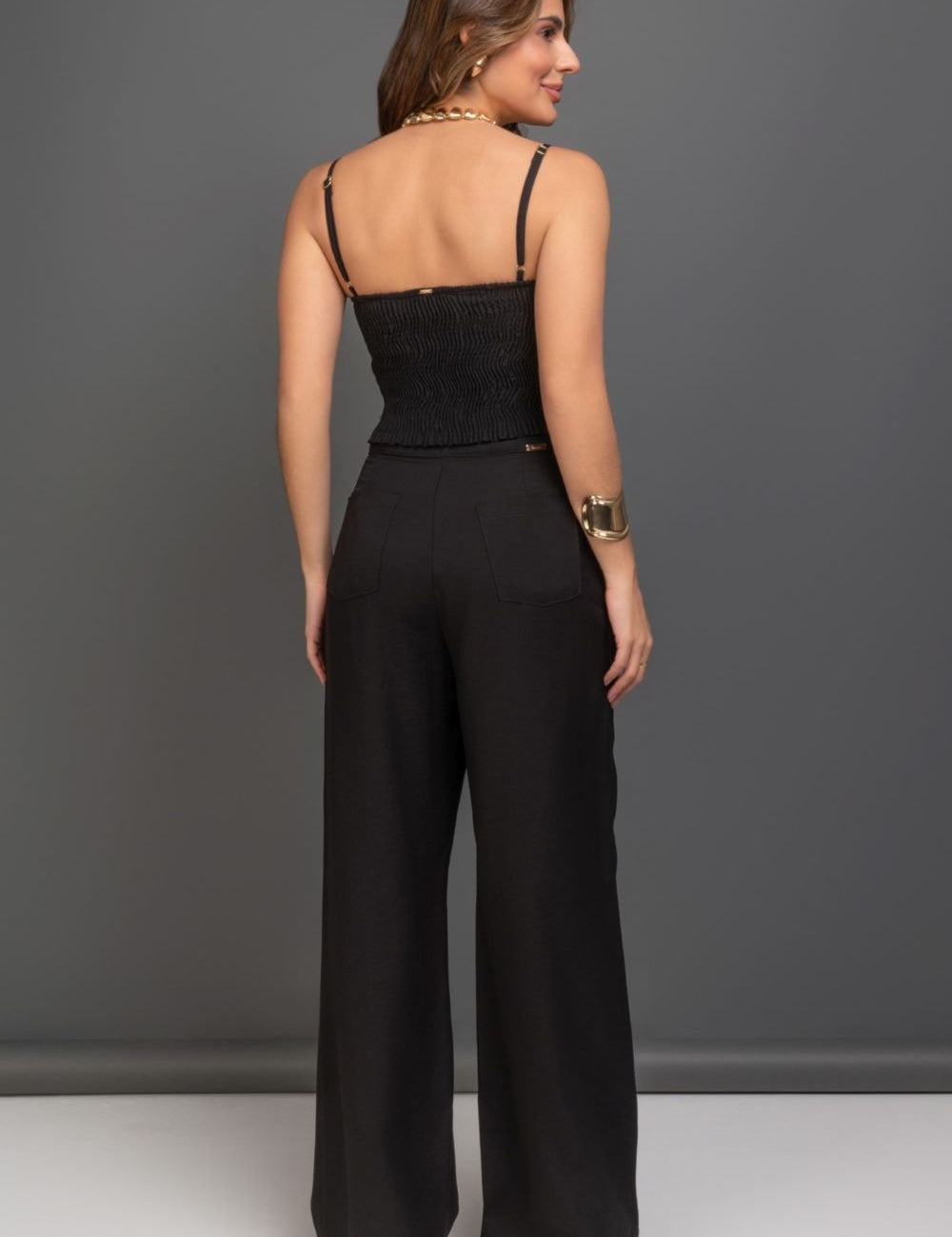 Calça Preta Pantalona Alfaiataria Frysaide