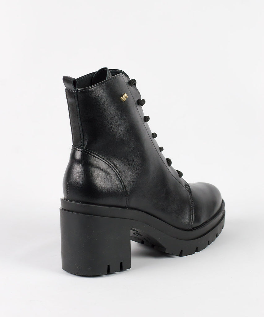 Coturno Preto Salto Bloco Tratorada Via Marte