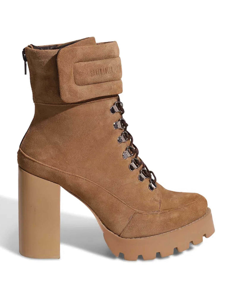 Coturno Santa Lolla Cano Médio Couro Camurça Fóssil