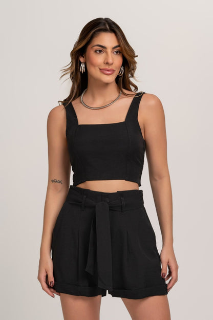 Cropped De Alfaiataria Com Alcas Largas Preto Frysaide