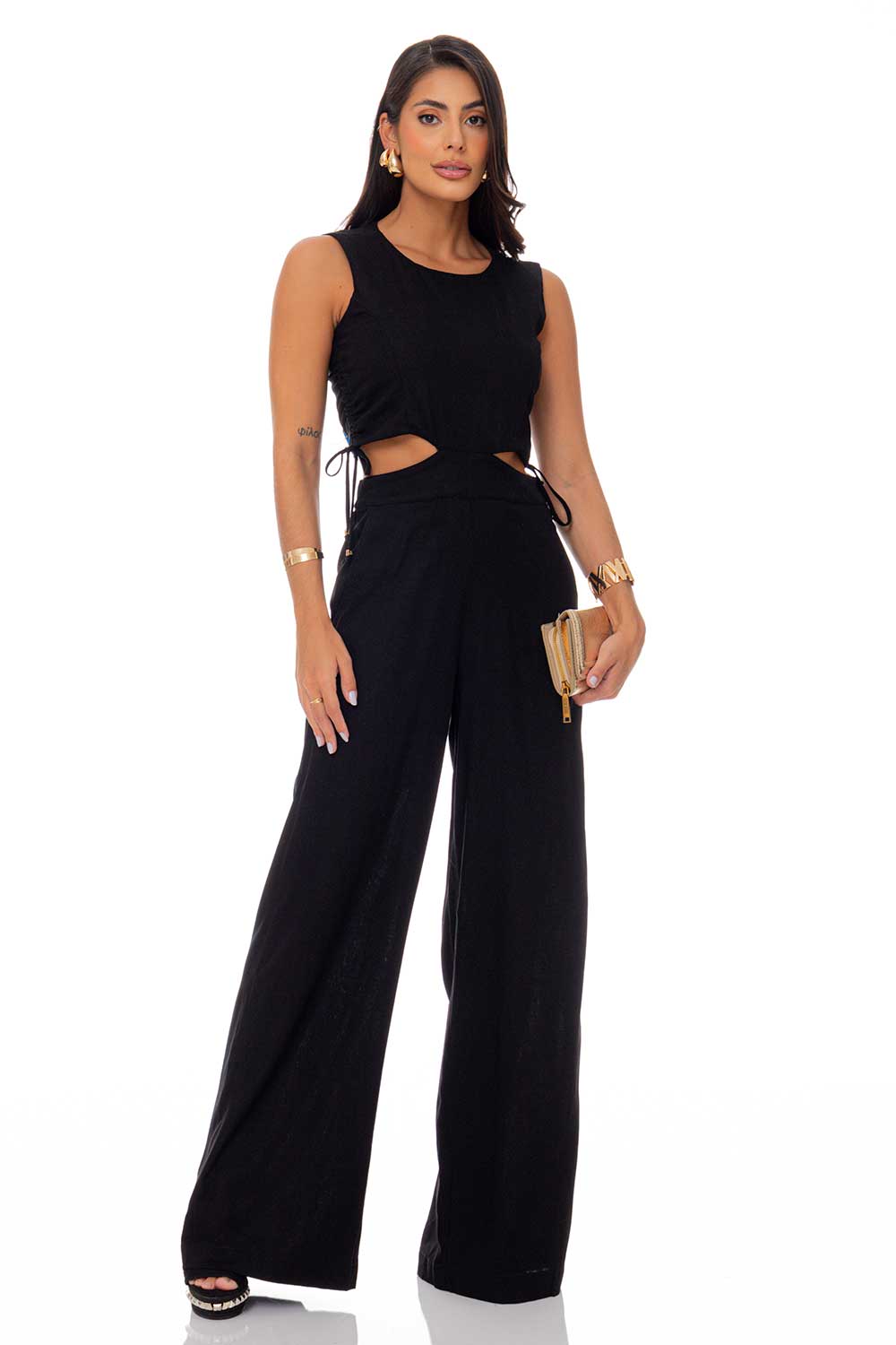 Macacão Preto Linho Cut Aut Frysaide