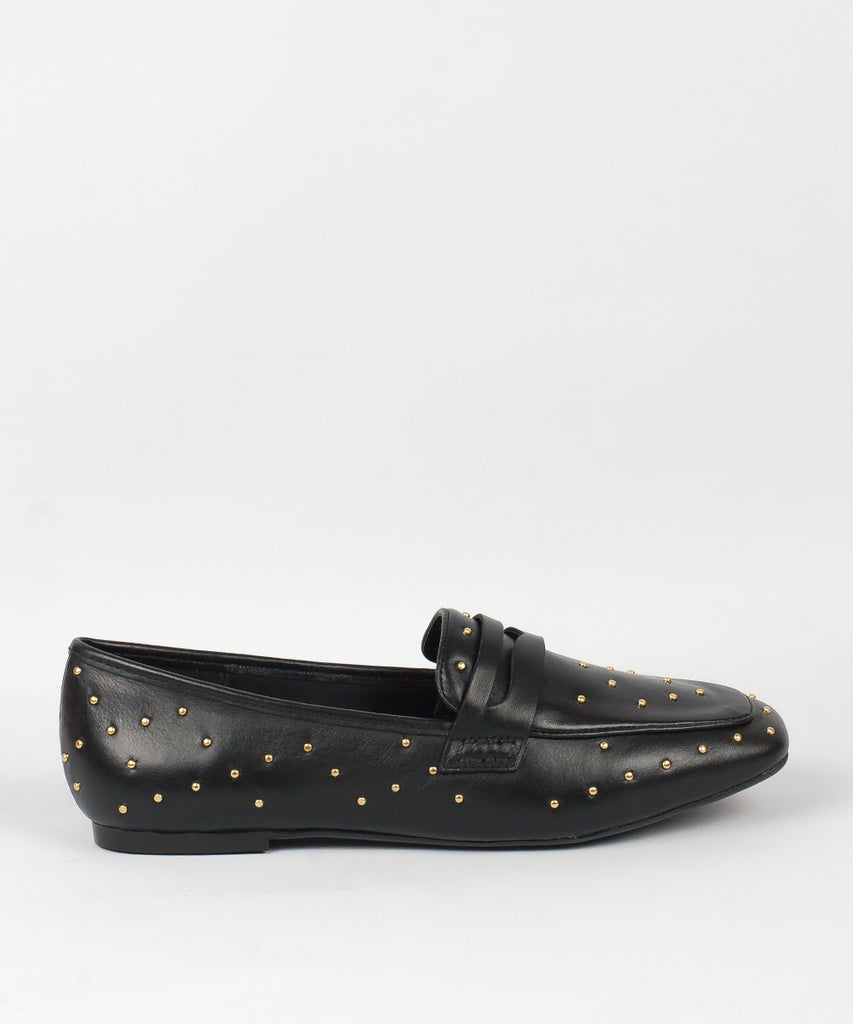 Mocassim Lia Line Preto Couro Tachas