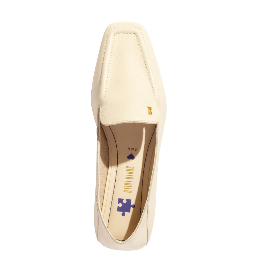 Mocassim Santa Lolla Off White Couro Bico Quadrado Ama