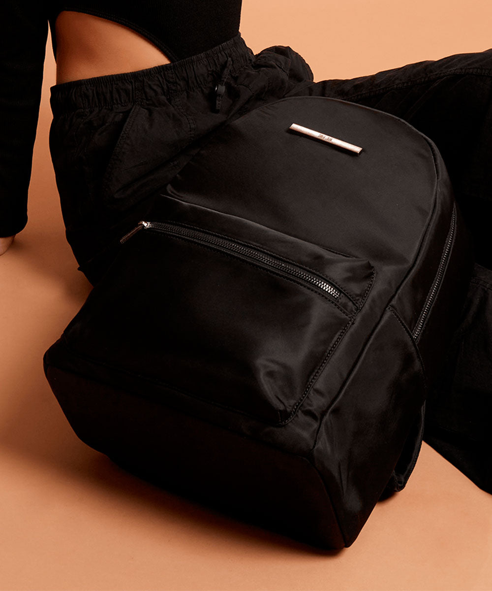 Mochila Santa Lolla Grande Nylon Preta