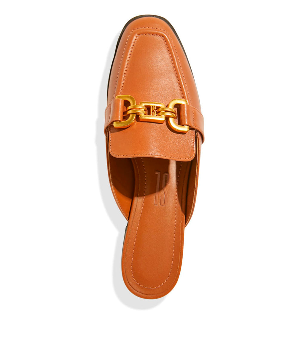 Mule Santa Lolla Bege Correntes Bico Quadrado