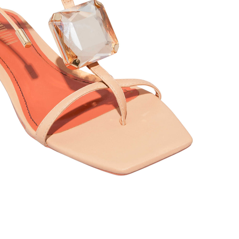 Rasteirinha Napa Bege Santa Lolla Bico Quadrado Amarração