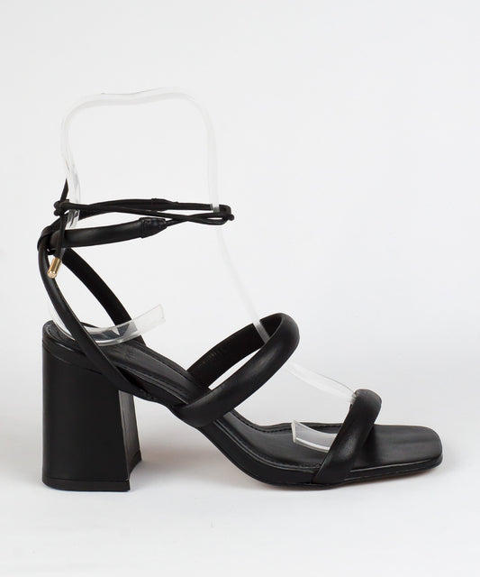 Sandália Degalls Preta Salto Bloco Amarração