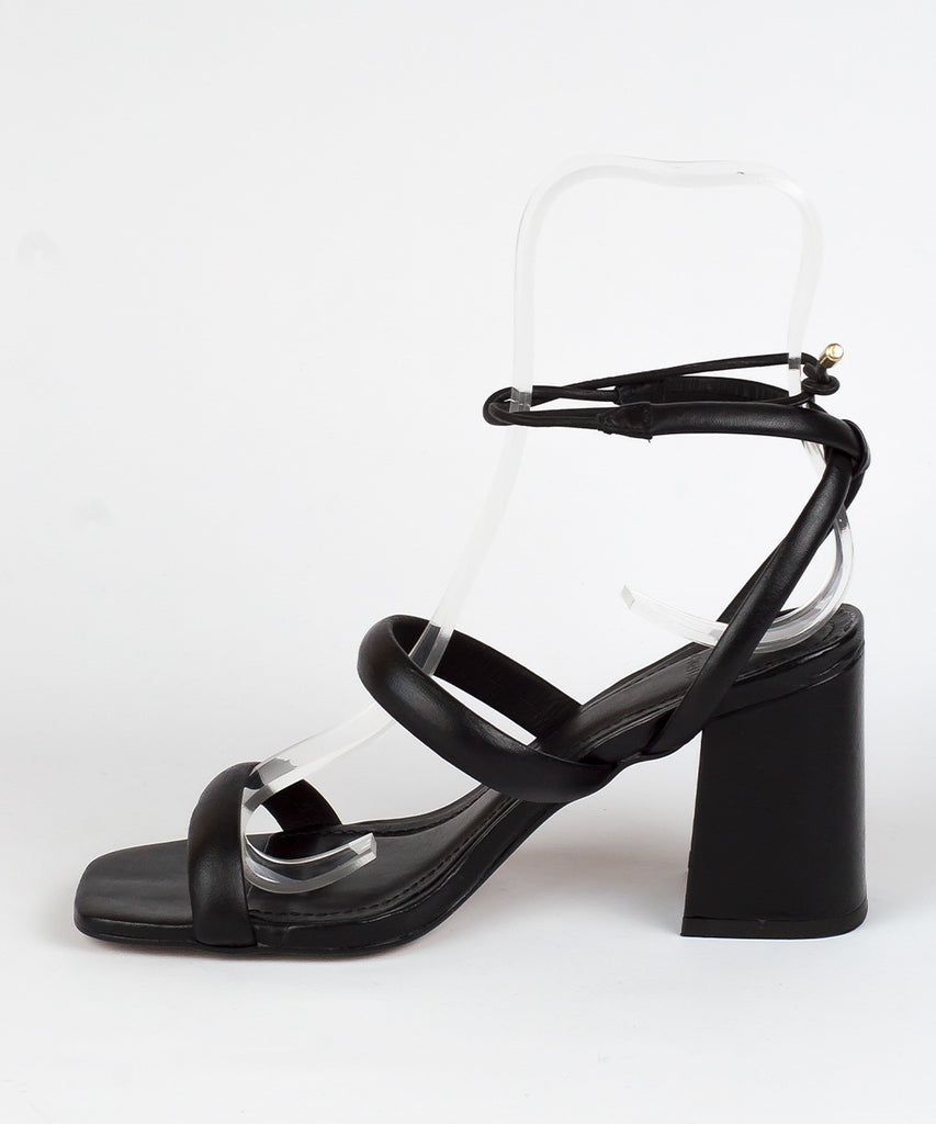 Sandália Degalls Preta Salto Bloco Amarração