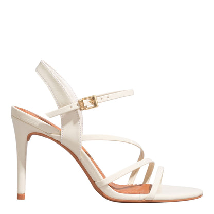 Sandália Off White Salto Fino Santa Lolla Verniz