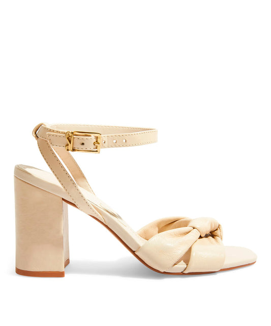 Sandália Santa Lolla Couro Creme Salto Grosso Tiras Nó