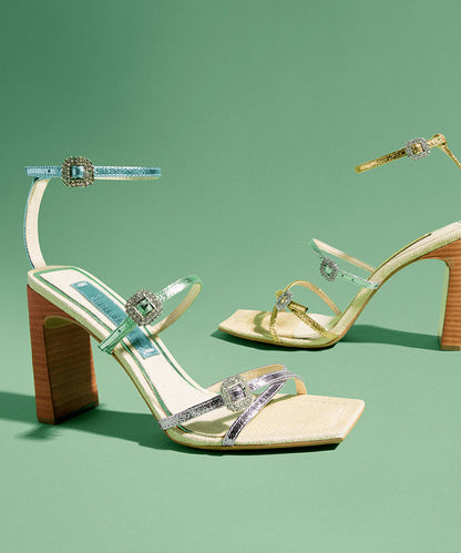 Sandália Santa Lolla Dourada Metalizada Strass Salto Madeira