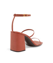 Sandália Santa Lolla Marrom Salto Alto
