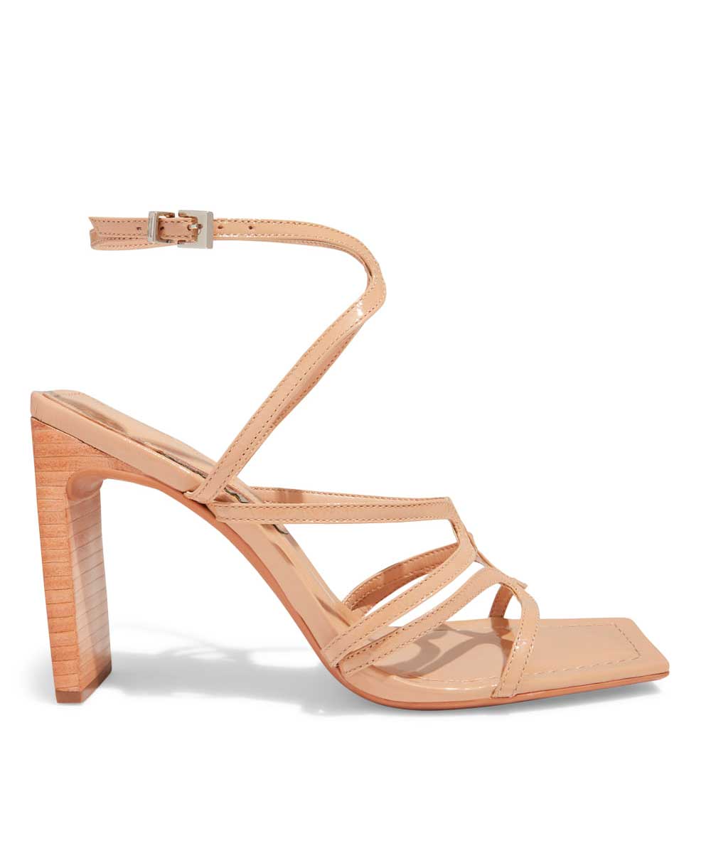 Sandália Santa Lolla Nude Verniz Salto Madeira