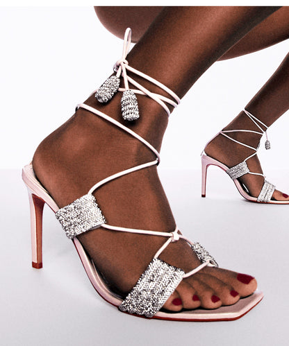 Sandália Santa Lolla Off White Brilho Salto Alto Fino