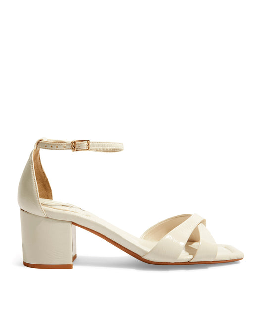 Sandália Santa Lolla Off White Verniz