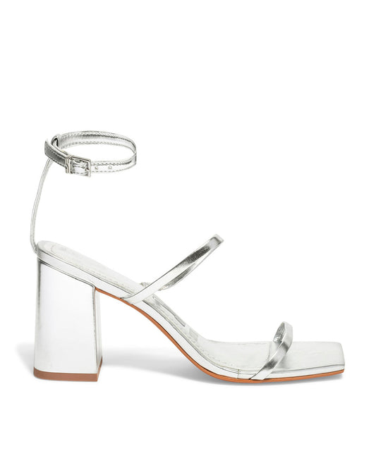 Sandália Santa Lolla Prata Metalizada Salto Grosso Tiras