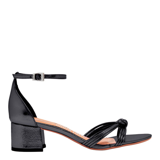 Sandália Santa Lolla Preta Salto Grosso Calcanhar Fechado