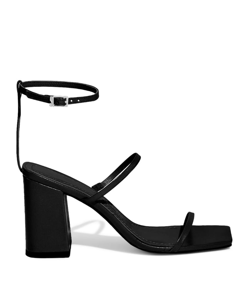 Sandália Santa Lolla Preta Tiras Finas Salto Bloco